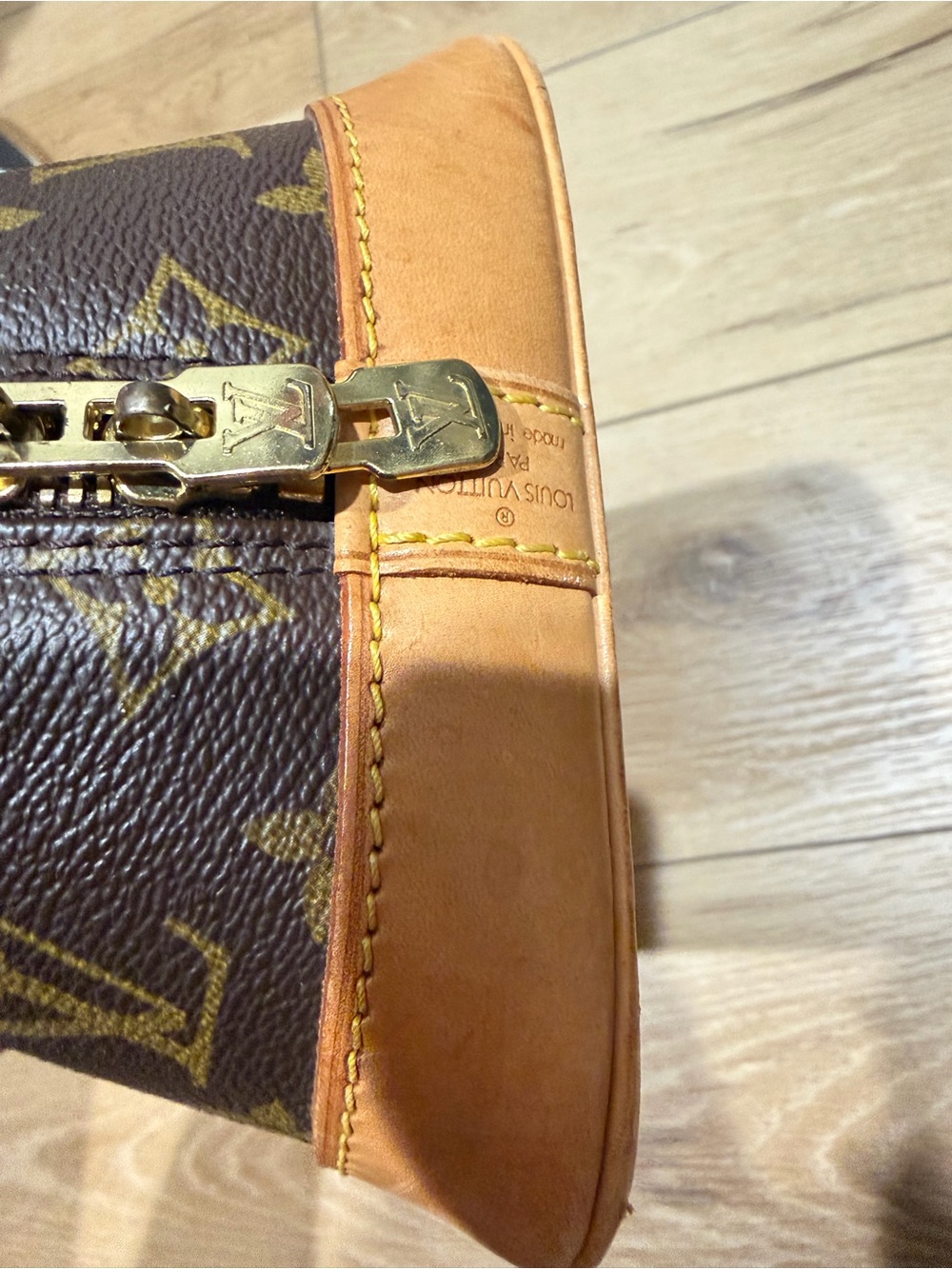 Louis Vuitton Alma PM - Picture 9 of 10